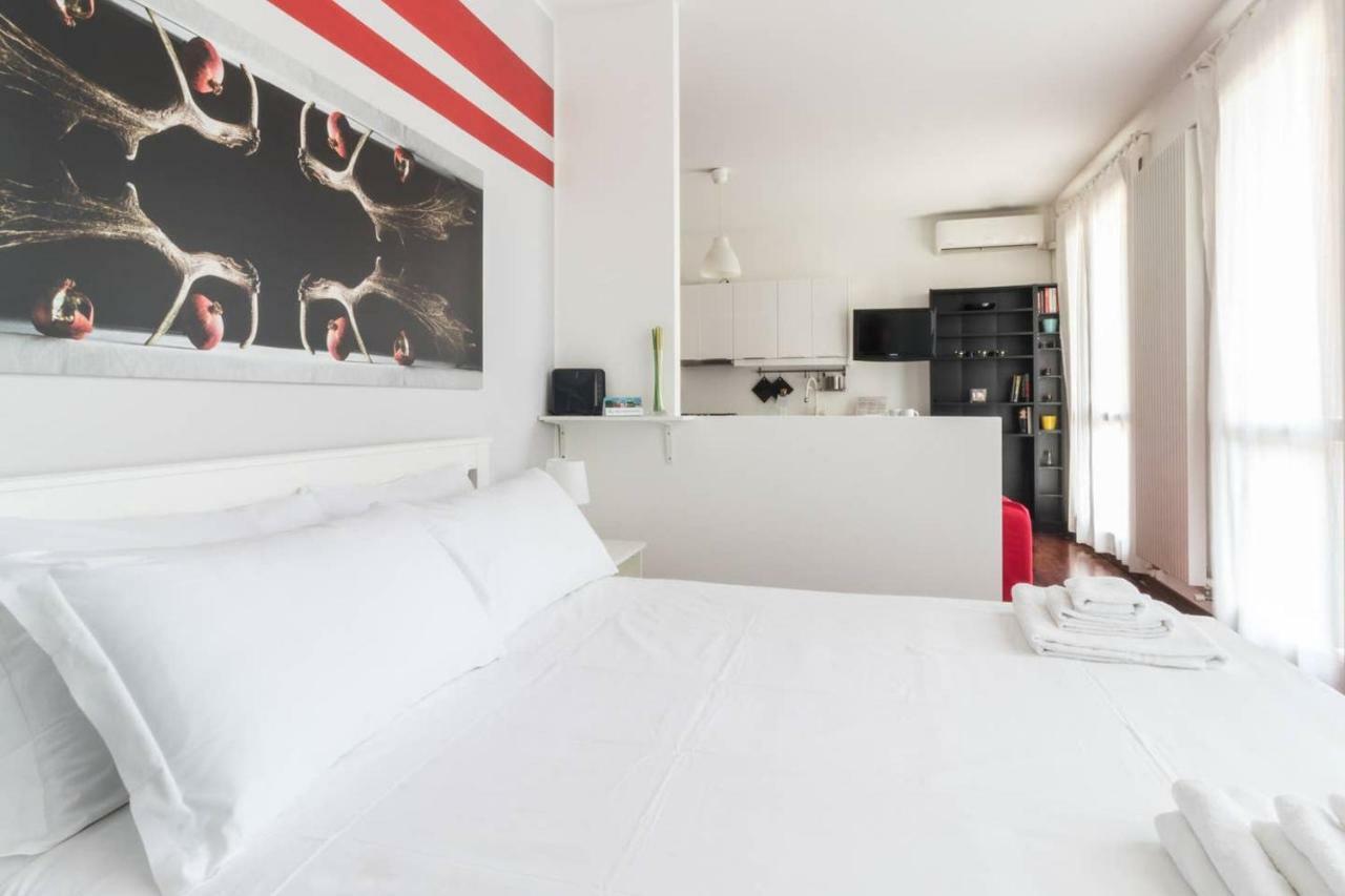 Апартаменты Italianway - Carrara 5 Милан Экстерьер фото